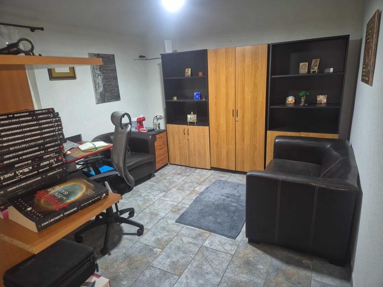 Casă cu 3 camere în Frumușeni