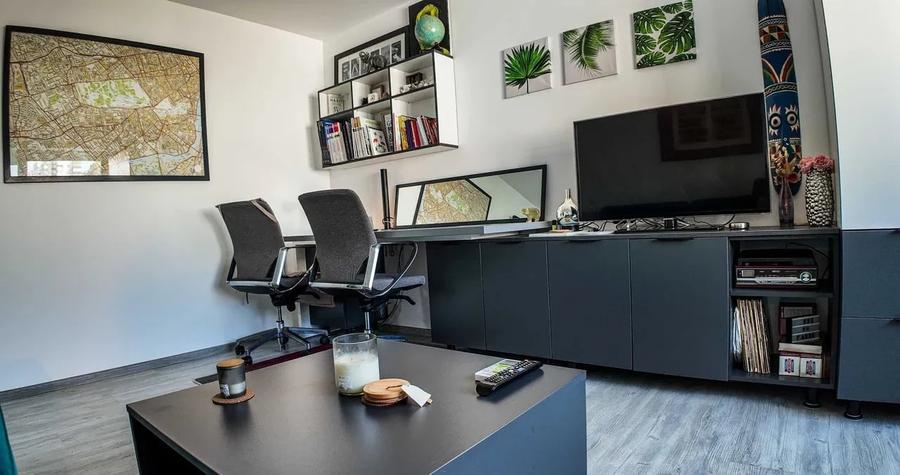 Apartament cu 3 camere decomandat, mobilat în Târgu Cucu