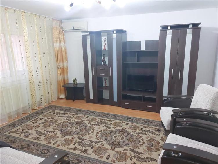 Garsonieră decomandată în Gării