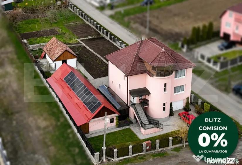 Casă cu 5 camere cu Teren 1000 Mp în Central