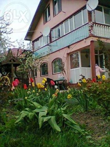 Casă individuală cu 7 camere cu Garaj în Ordoreanu