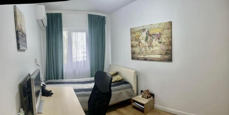 Apartament cu 3 camere semidecomandat, mobilat în Tomis III