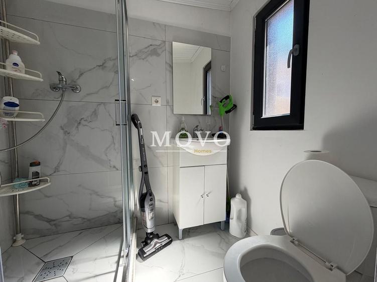 Duplex cu 3 camere cu Canalizare în Sânmihaiu Român