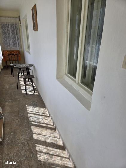 Casă cu 3 camere în Crăciunelu de Jos