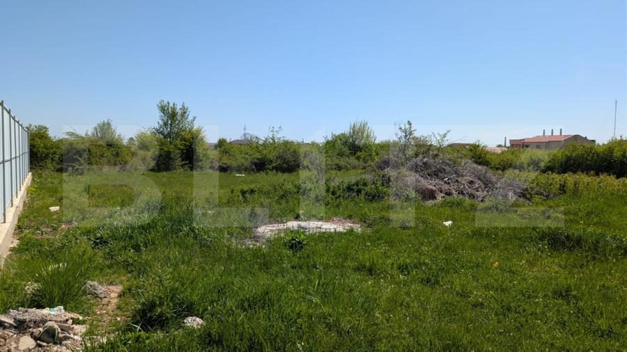 Teren Construcții intravilan de 1504 mp, în Priseaca