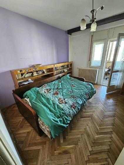 Apartament cu 2 camere decomandat în Elisabetin