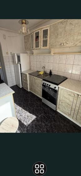 Apartament cu 2 camere circular în Astra