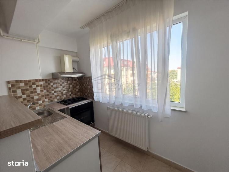 Apartament cu 2 camere decomandat în Burdujeni
