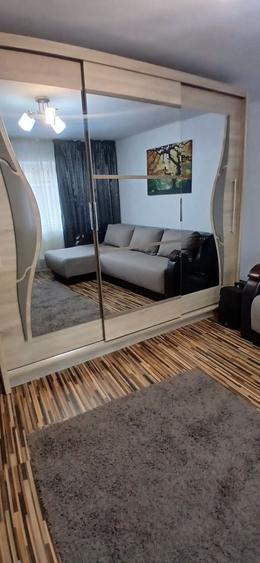 Casă cu 2 camere decomandat în Valea Rosie
