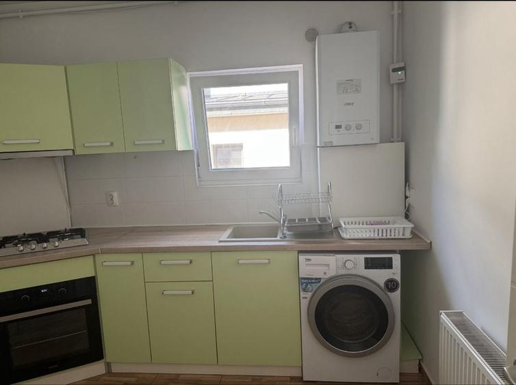 Apartament cu 2 camere decomandat în Borhanci