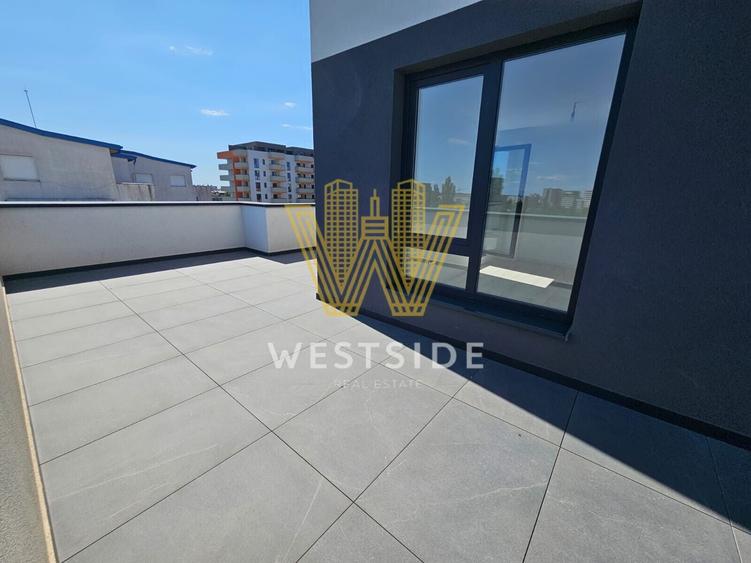 Apartament cu 3 camere semidecomandat în Aradului