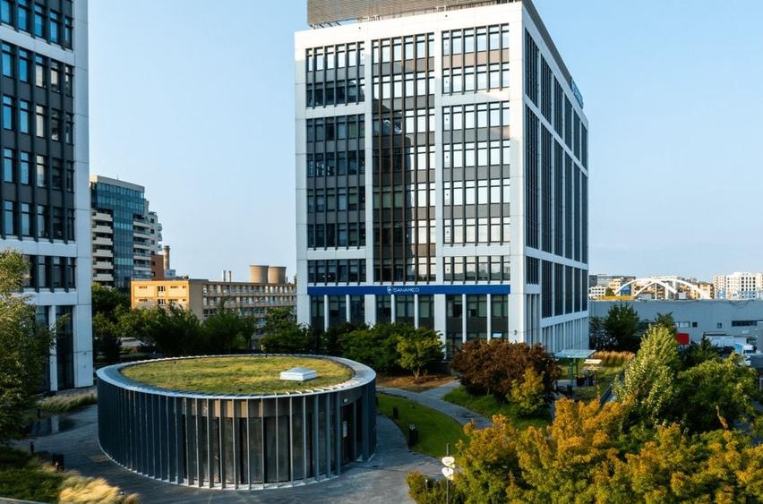 Birou, de 10,781 mp, în Grozăvești