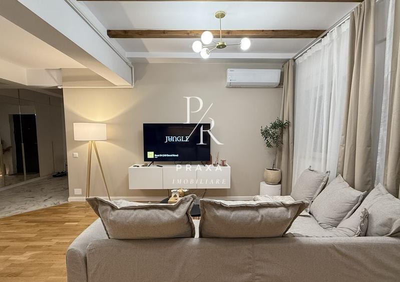 Apartament cu 2 camere semidecomandat, mobilat în Florești