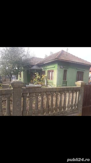 Casă cu 4 camere cu Teren 1600 Mp în Goicea