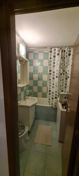Apartament cu 2 camere decomandat în Drumul Carului