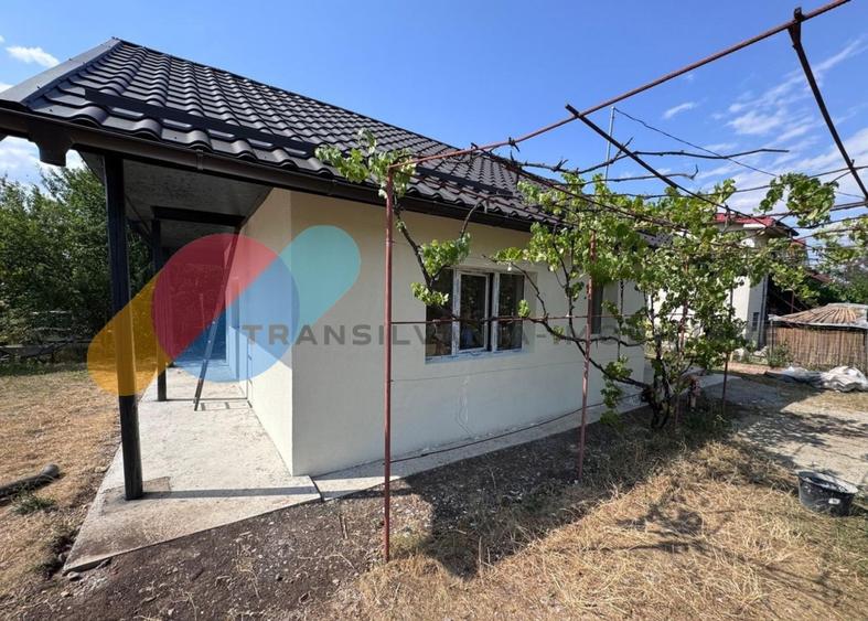 Casă individuală cu 2 camere cu Canalizare în Someșeni