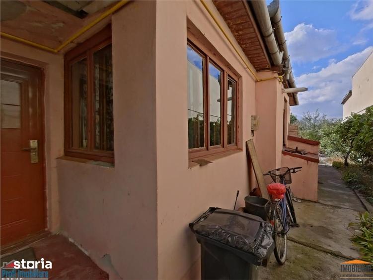 Casa 3 camere cu teren 1180 mp in Parneava-Alfa Comision 0 - 5