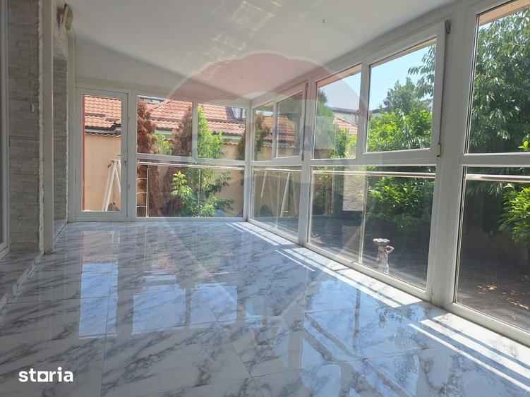 Casa / Vila cu 11 camere de vanzare Bulevardul Gheorghe Chi?u, Craiov - 16