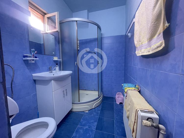 Casă individuală cu 4 camere cu Canalizare în Șeica Mare