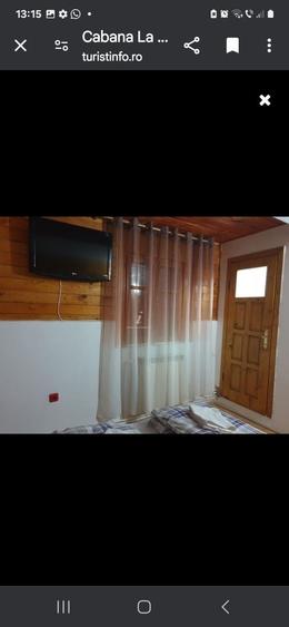 Casă cu 4 camere cu Teren 220 Mp în Lupeni