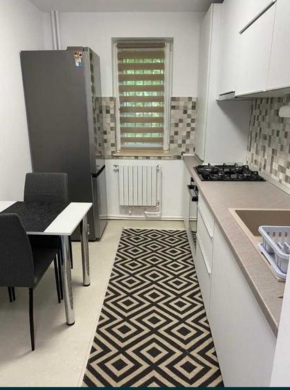 Apartament cu 2 camere semidecomandat în Tomis I