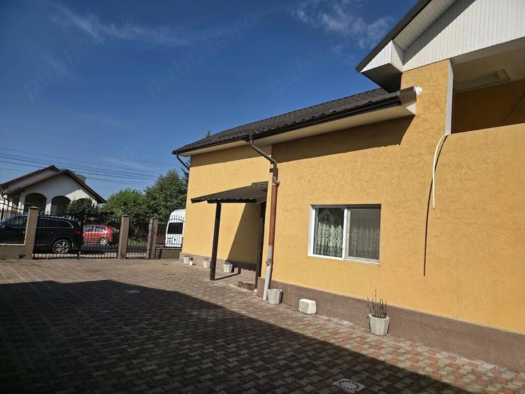 Casă cu 6 camere cu Teren 1200 Mp în Central