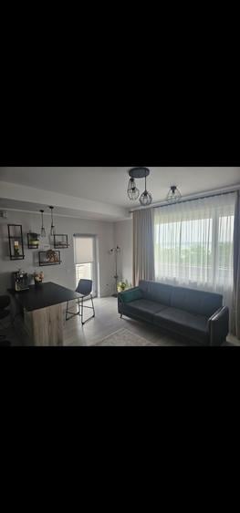 Apartament cu 2 camere semidecomandat în Costi
