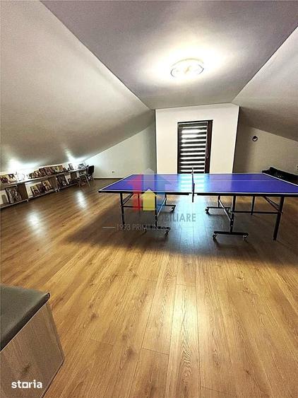 Casă cu 5 camere cu Teren 3789 Mp în Chiscani