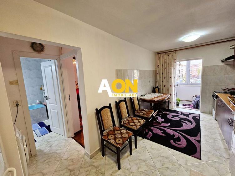Apartament cu 2 camere decomandat, mobilat în Cetate — fotografia 3