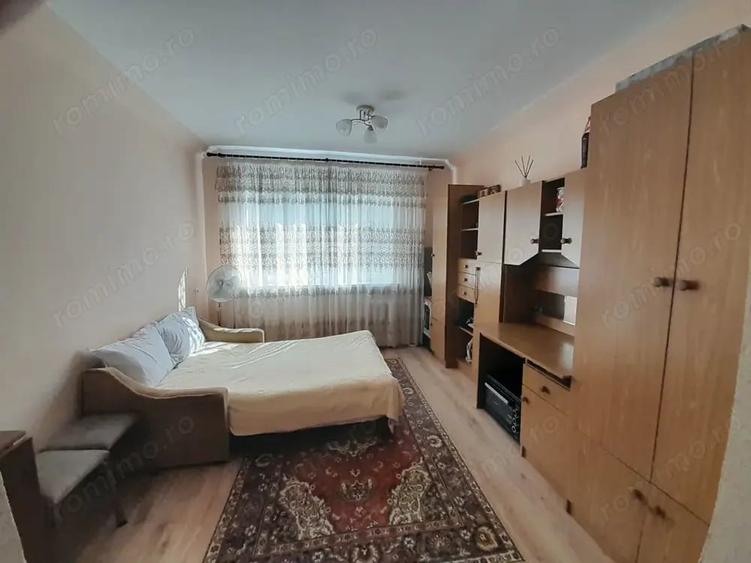Garsonieră în Lipovei