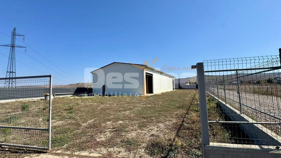 Spațiu comercial, de 390 mp, în Muntenii de Sus