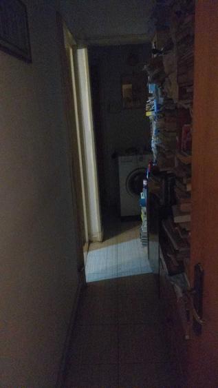 Apartament cu 4 camere semidecomandat în Drumul Taberei