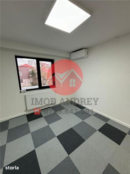 Spațiu comercial, de 30 mp, în Ultracentral