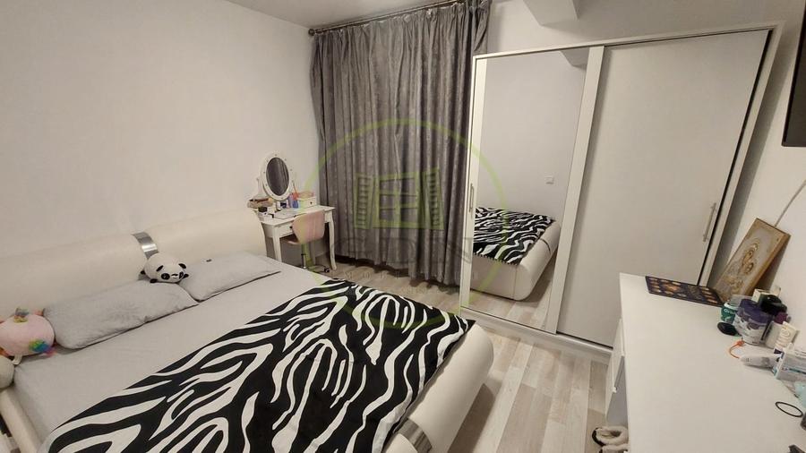Apartament 3 camere open-space, etajul 2, 1 Mai, zona Serviciul de Ambulanta - 2
