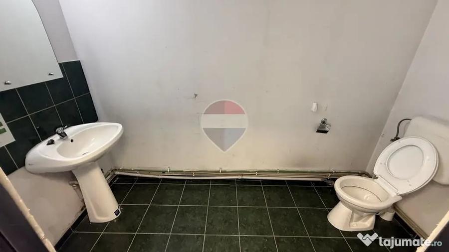 Spațiu comercial, de 63 mp, în Central