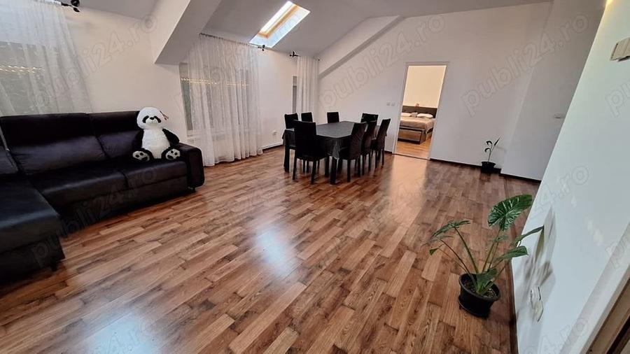 Apartament cu 3 camere decomandat în Central
