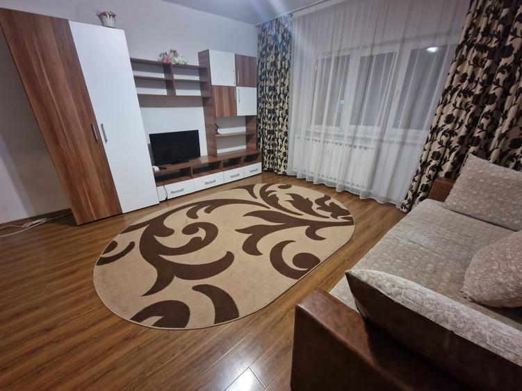 Apartament cu 2 camere decomandat în Sebastian