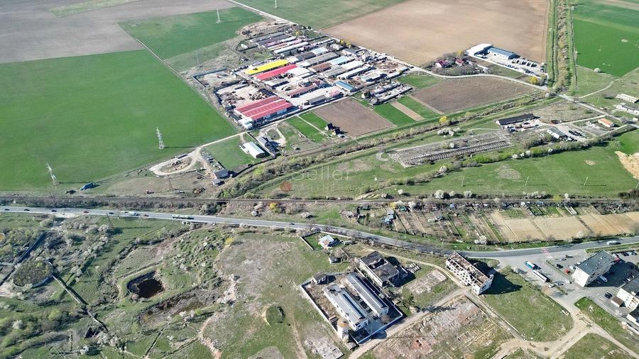 Teren Construcții intravilan de 185299 mp, în Central