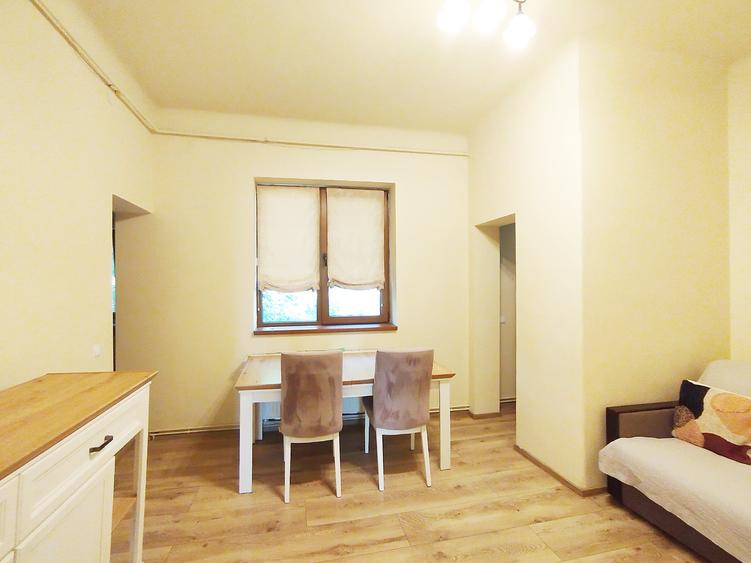 Apartament cu 2 camere decomandat în Semicentral