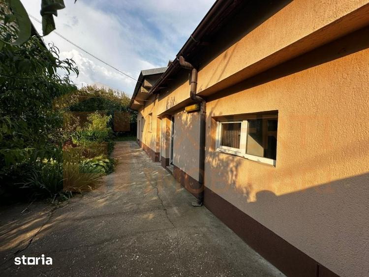 Casă cu 7 camere cu Teren 780 Mp în Ion Creangă