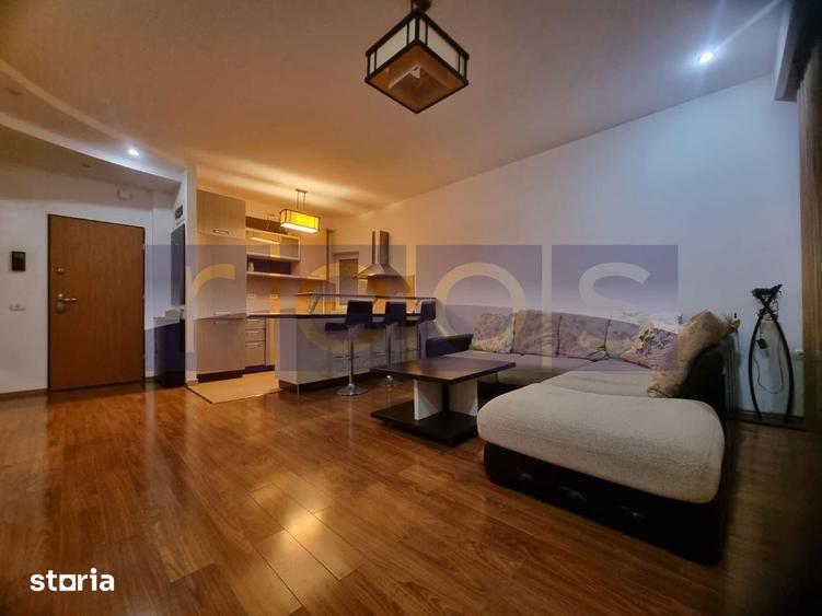 Apartament cu 3 camere decomandat în Vitan