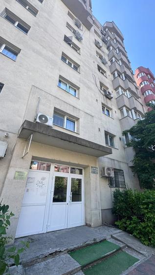 Apartament cu 2 camere decomandat, mobilat în Vitan Mall