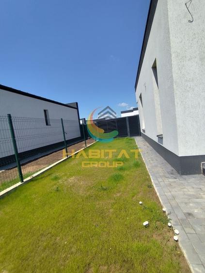 Casă individuală cu 3 camere cu Canalizare în Vidra