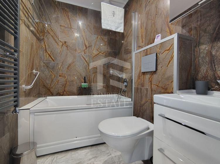 Apartament cu 3 camere decomandat, mobilat în Central