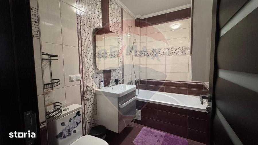 Apartament cu 3 camere semidecomandat în Bulgaria