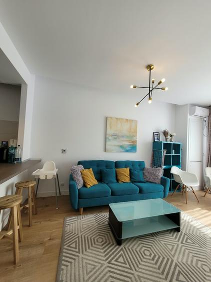Apartament cu 2 camere semidecomandat în Central