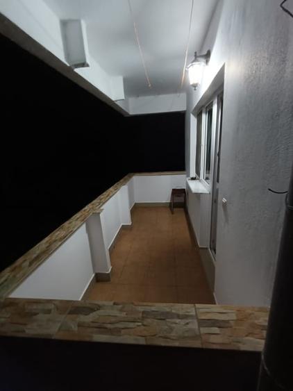 Apartament cu 3 camere decomandat, mobilat în Nord-Est