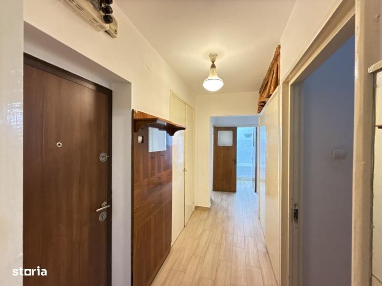 Apartament cu 3 camere decomandat în Jilava