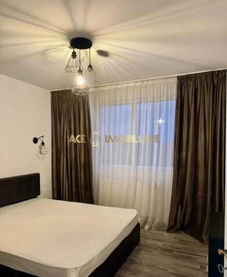 Apartament cu 2 camere decomandat, mobilat în Parcul Carol