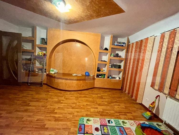 Casă cu 3 camere cu Teren 418 Mp în Cloșca
